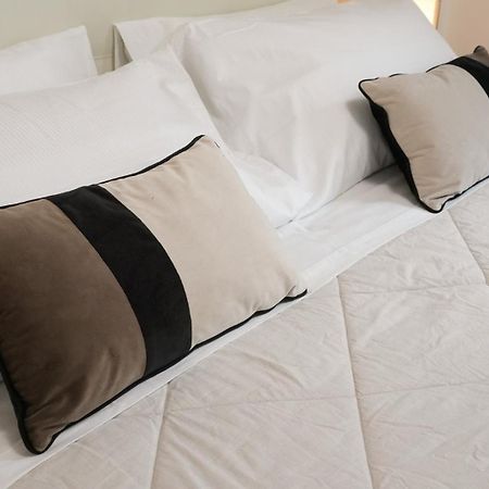 Luxury Rooms Paoli 19 Каляри Екстериор снимка